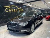 Skoda Superb Kombi 2.0 TDI/Kamrembytt/Navi/Drag/Paddlar