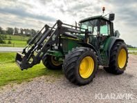 Traktor John Deere 6910