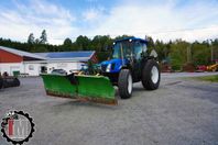 TRAKTOR NEW HOLLAND TN75SA MED PLOG