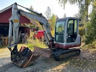 Takeuchi TB135 Grävmaskin med 3st skopor