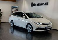 Toyota Auris Touring Sports Hybrid e-CVT /Nybesiktigad/Nyser