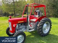 Massey Ferguson 30 läckert renoverad veteran