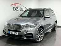 BMW X5 M50d M Sport Eu6/ HUD/ PANO/ H&K/ Värmare/ 360°/Drag