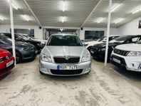 Skoda Octavia Kombi 1.6 TDI Euro 5, 1 ägare ,dragkrok,NyBisk