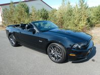 Ford Mustang GT Cab 5.0