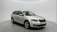 Skoda Octavia 1.6 TDI Premium Carplay Värmare Drag 110hk