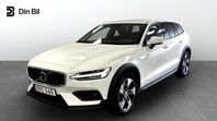 Volvo V60 Cross Country B4 197hk AWD Momentum