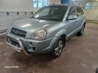 Hyundai Tucson 2.0 CRDi 4WD .