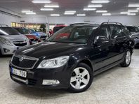 Skoda Octavia Kombi 2.0 TDI 140hk I NAVI I NY SERVAD