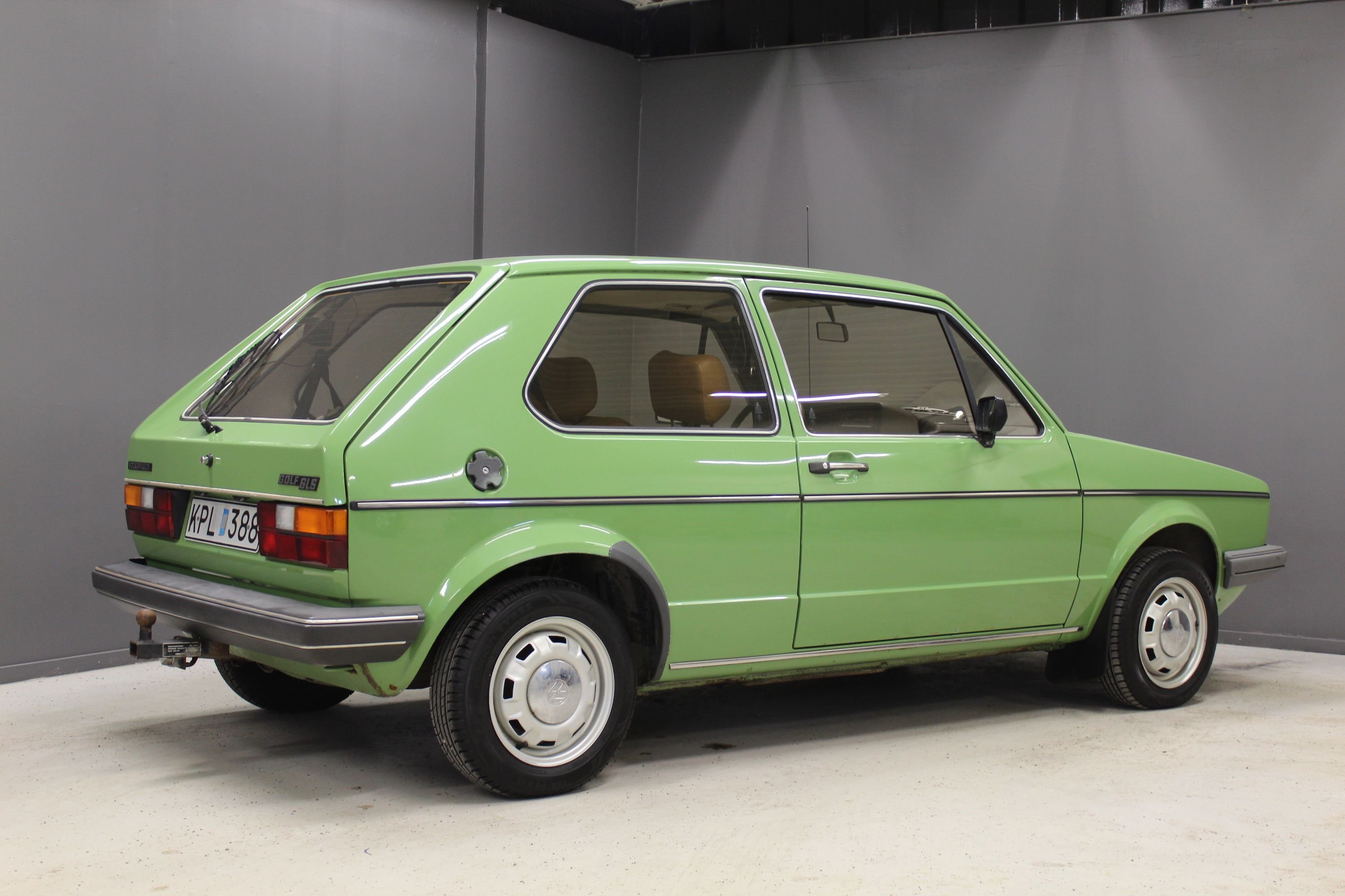 Volkswagen Golf 3-door 1.6 Manual, 75hp, 1981