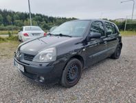 Renault Clio 5-dörrars Halvkombi 1.2 / NY KAMREM / S+V DÄCK