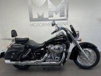 Honda Powersports VT750C4 Shadow - 233 mil!