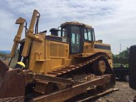 CAT D 8 R