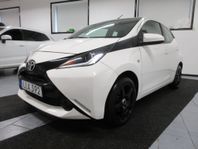 Toyota Aygo 5 dr 1.0 VVT-i X-PLAY Touch Euro 6 Nybes