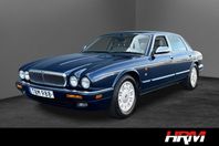 Jaguar SIX Daimler MYCKET FINT SKICK