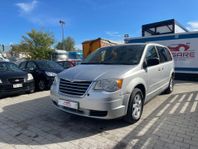 Chrysler Grand Voyager 3.8 V6 193hk 7sits NYSERVAD M-VÄRMARE