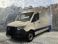 Mercedes-Benz Sprinter 317 CDI Skåp 3,5t drag 9växl aut