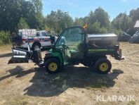 Plogutrustad John Deere Gator XUV 855D med sa