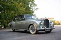 Rolls-Royce Silver Cloud Sedan 4.9