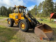 Hjullastare Volvo L70 med redskap