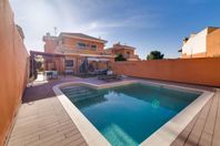 Utrustad villa i Los Balcones | Torrevieja