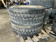 2 st Michelin 385/65R22,5 med fälg