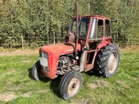 Traktor MASSEY FERGUSON 35