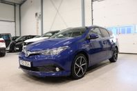 Toyota Auris Touring Hybrid Intense Edition B-Kamera 136hk