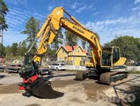 Bandgrävare Hyundai Robex 220LC-9A med tiltrotator