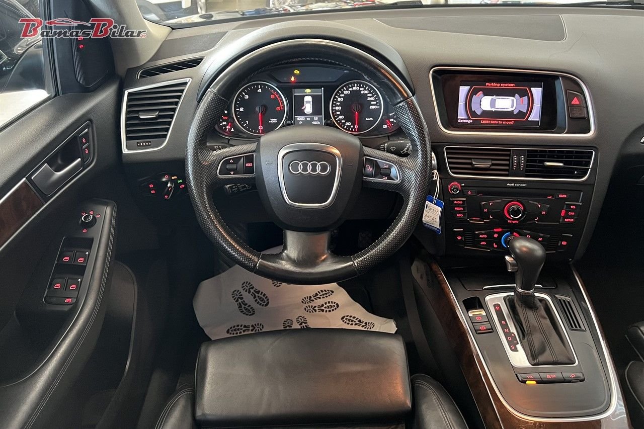 Audi Q5 3.0 TDI V6 DPF quattro S Tronic, 239hp, 2012