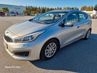 Kia CEED Nya 1.6 CRDi 13000 Mil Få ägare Lågskatt