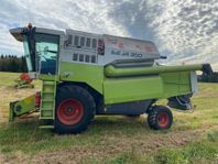 CLAAS MEGA 350 SKÖRDETRÖSKA 15 FOT