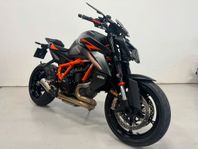 KTM 1390  SUPER DUKE R TECH PACK2024 / DOMINATOR