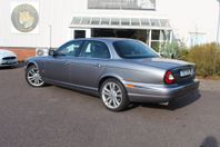 Jaguar XJ 4.2 V8, nyservad, mkt fin bil, sollucka. 19"