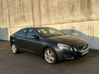 Volvo S60 D5 Summum Nyservad|Nybesiktad| Stora Skärmen