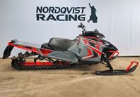 Arctic Cat M8000 Hardcore Alpha One 154" *Fri frakt