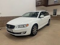 Volvo V70 D4 Summum / 3,95% Räntekampanj