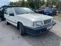 Volvo 850 Kombi 2.5 10V GL LÅG MIL AUTOMAt