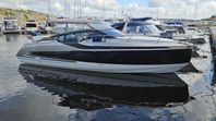 Fairline F//LINE 33-2020 modell med dubbla 220hk D3:or 131h