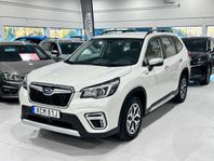 Subaru Forester e-Boxer AWD Drag Kamera Vinterdäck ingår