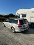 Volvo V70 D5 R Design Geartronic 205hk Se pris Avbet 499kr