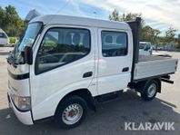 Flakbil Toyota Dyna dubbelhytt 3.0 D-4D