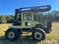 Traktor MB Trac 800 med skogskran Mowi