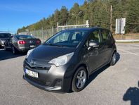 Toyota Verso-S 1.33 Dual VVT-i 99hk Dragkrok Kamera Nyservad