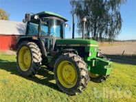 Traktor J. DEERE 2450 4WD