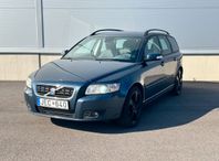 Volvo V50 1.6 D Momentum-Ny KAMREM, Nybesiktigad, Ny servad