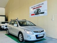 Hyundai i30 cw 1.6 CRDi Dragkrok Automat