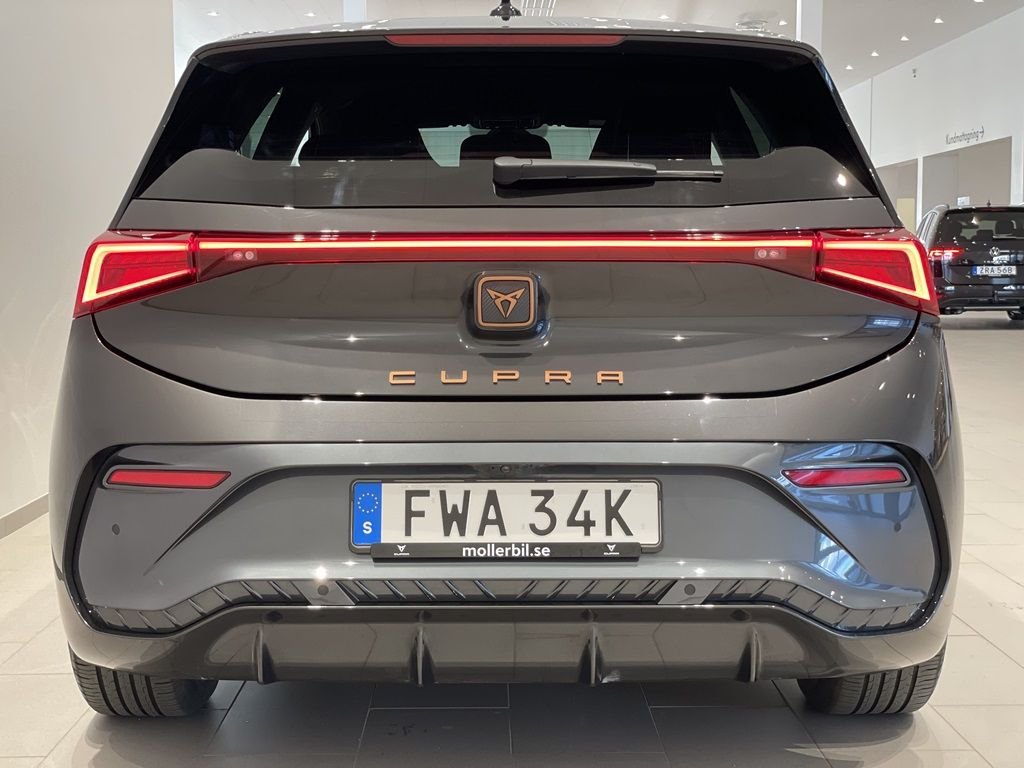 For sale CUPRA Born eboost 58, 231hp, 2024 for sale at Möller Bil