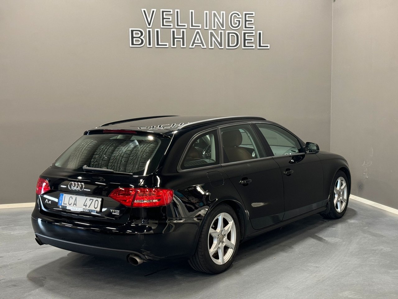 For sale Audi A4 Avant 2.0 TFSI E85 quattro Manual, 180hp, 2011 for