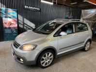 Volkswagen Golf Cross-Nybesiktad-MoKv-SoV-Lågmilare